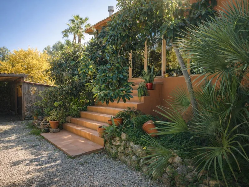 Charmante villa met mediterrane tuin in Jávea