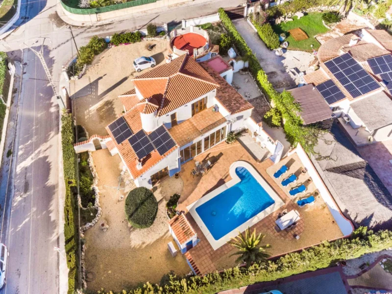 Elegante villa in Costa Nova, Jávea met verwarmd zoutwaterzwembad