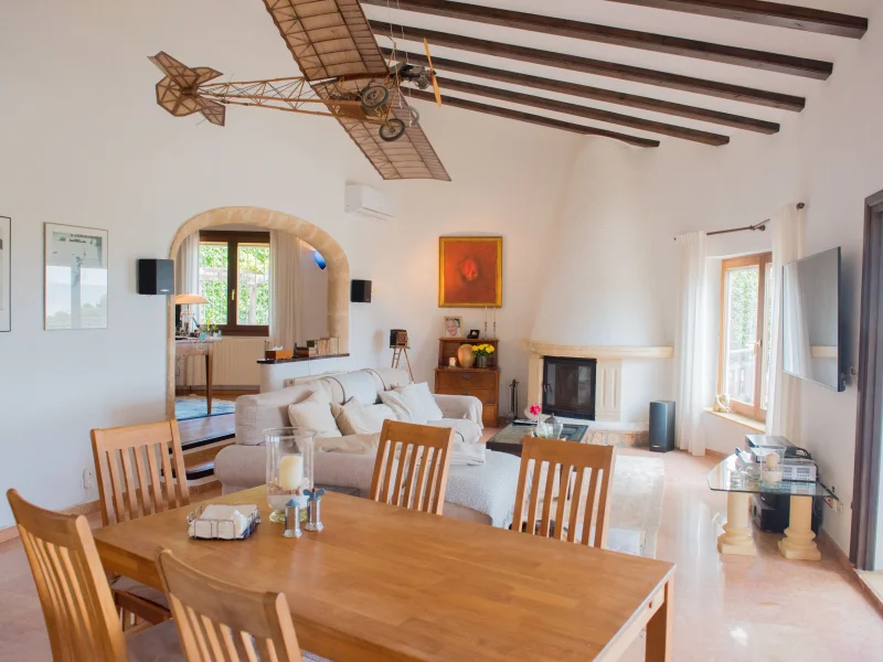 Villa met dubbel perceel en zeezicht in Jávea