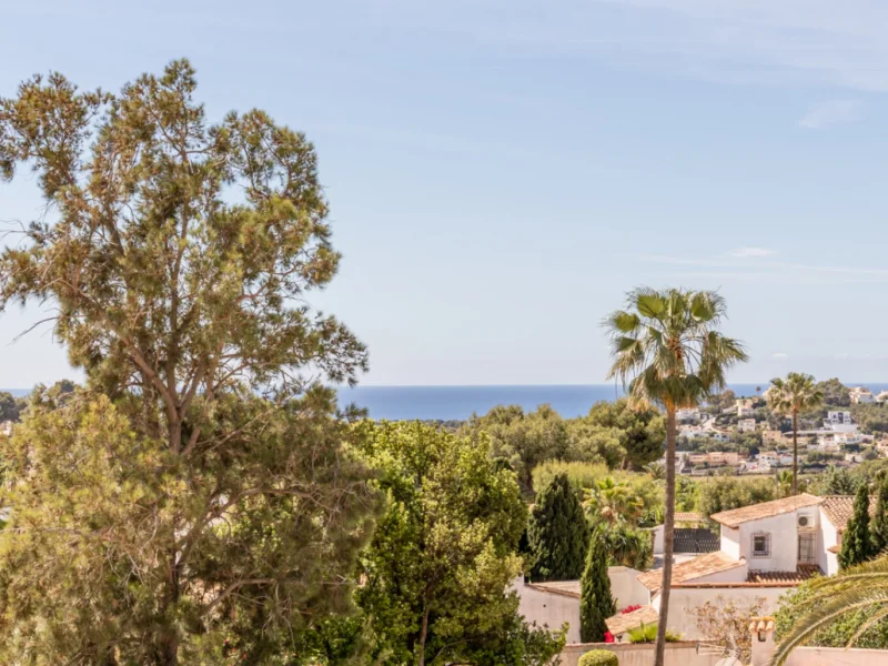 Villa in Moraira met 4 Slaapkamers te Koop