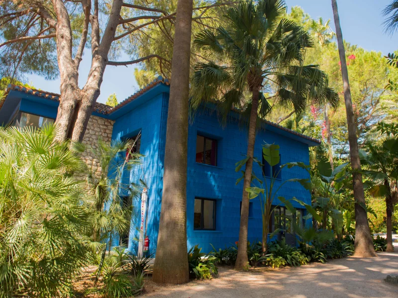 Uniek toeristisch complex bestaande uit 5 onafhankelijke huizen in een tropische tuin van 17.933 m² in Sagra