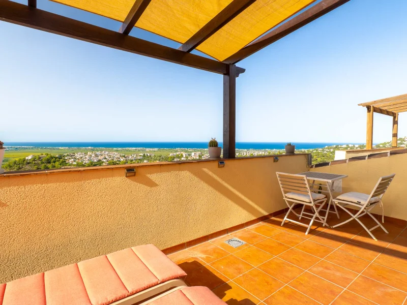 Appartement te koop in Pego met zeezicht in L'Almunia