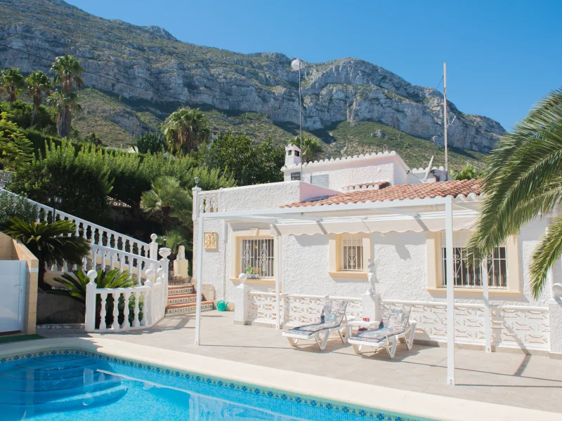 Casa Almar – Charmante villa te koop in Dénia, Montgó
