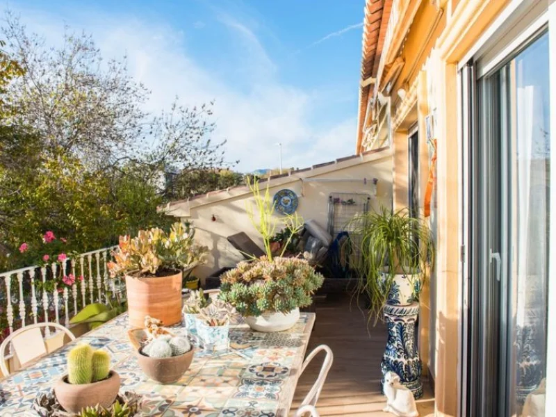 Appartement te koop in Jávea, Puerto met ruim terras en parkeerplaats