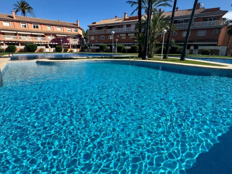 Duplex in Jávea met gemeenschappelijk zwembad en terras