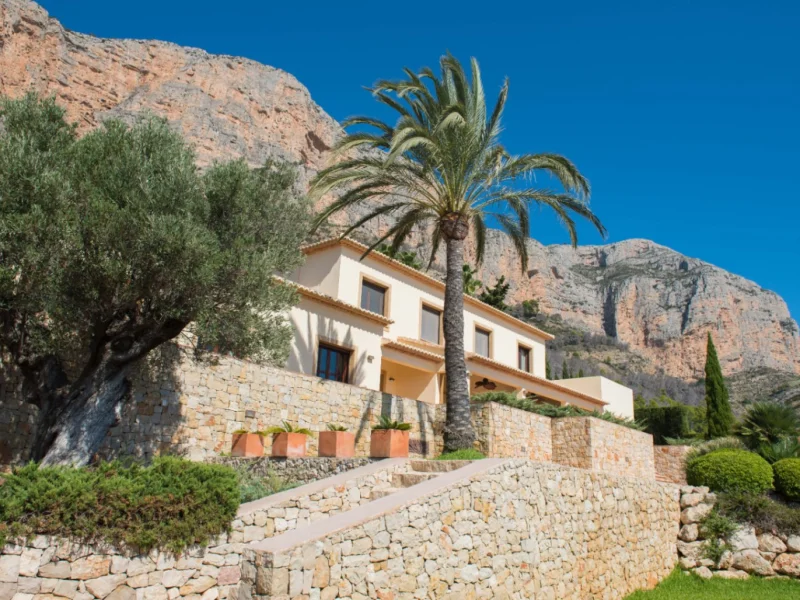 Elegant chalet in Jávea Montgó met zeezicht en privézwembad