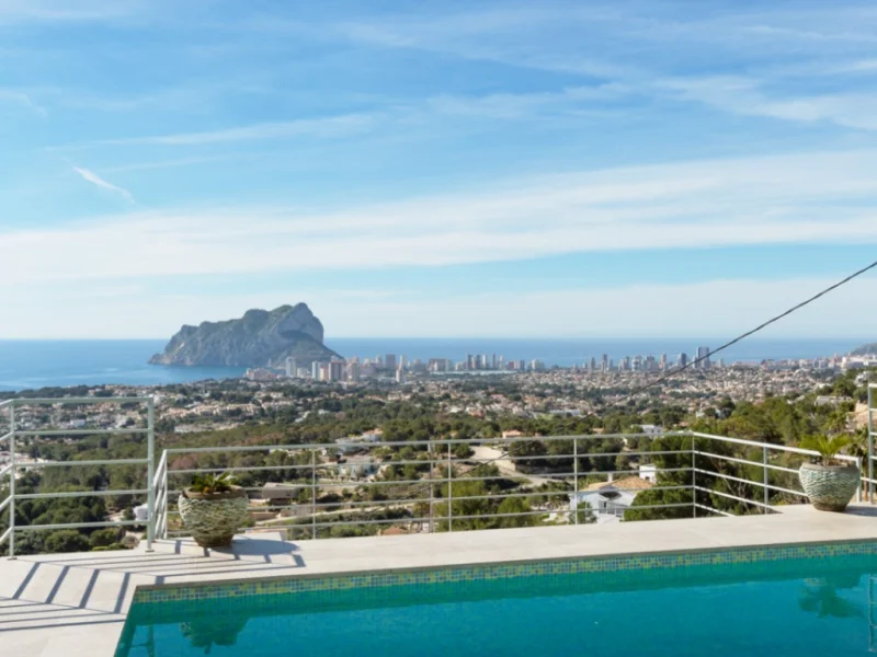 Chalet in Benissa met panoramisch zeezicht en zwembad
