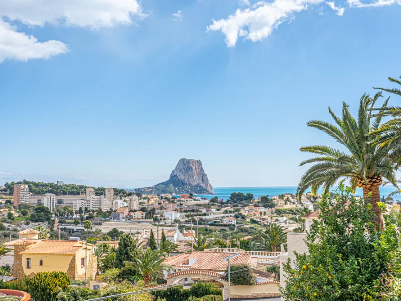 Villa in Calpe, La Canuta met zeezicht en verhuurlicentie