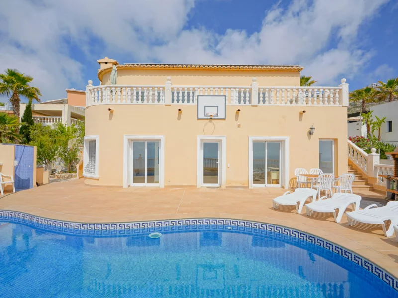 Villa met zeezicht in Benitachell, Cumbre del Sol