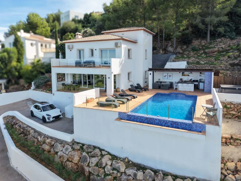 Villa in Pedreguer, La Sella met zeezicht en privézwembad