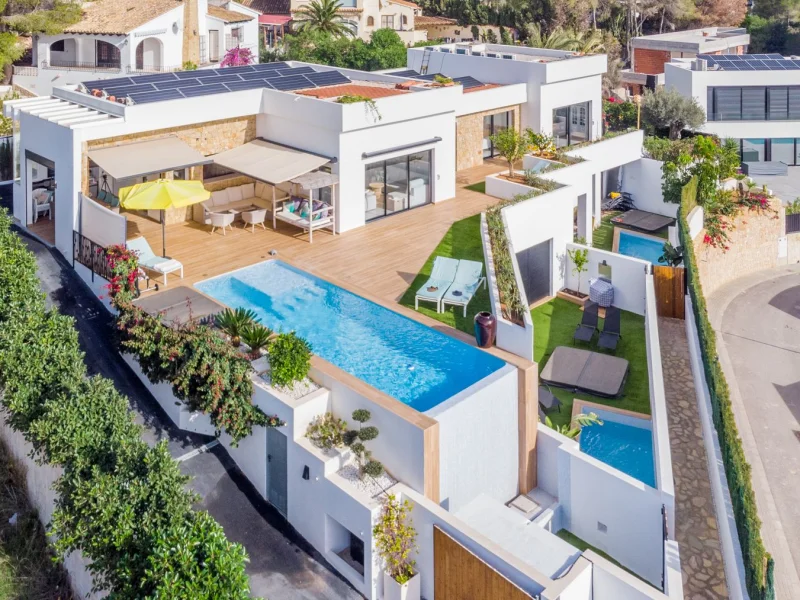 Moderne luxe villa in Moraira, Pla del Mar met zeezicht
