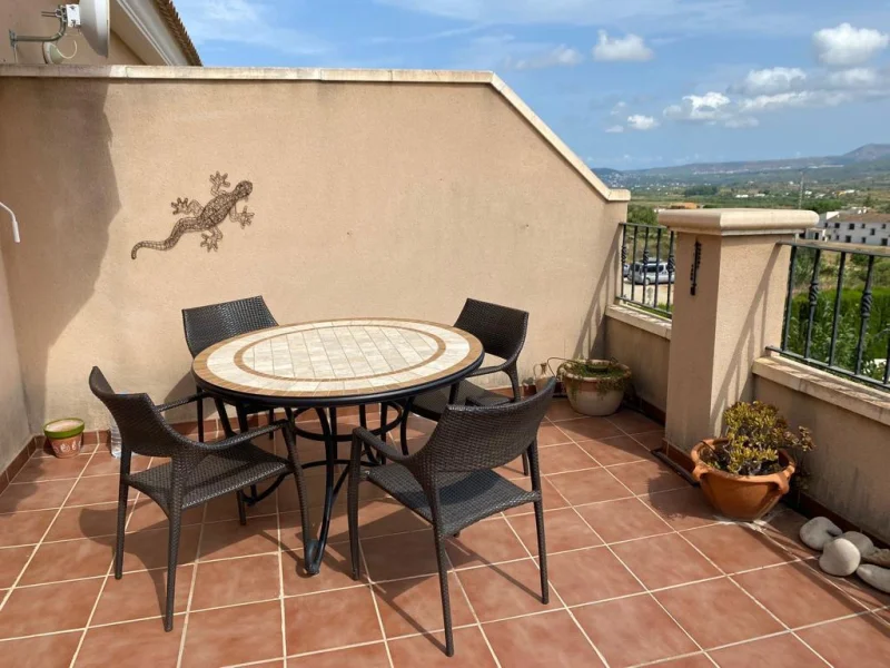 Duplex penthouse in Jávea, Jesús Pobre met uitzicht op de bergen