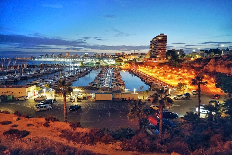 Huizen te koop in El Campello