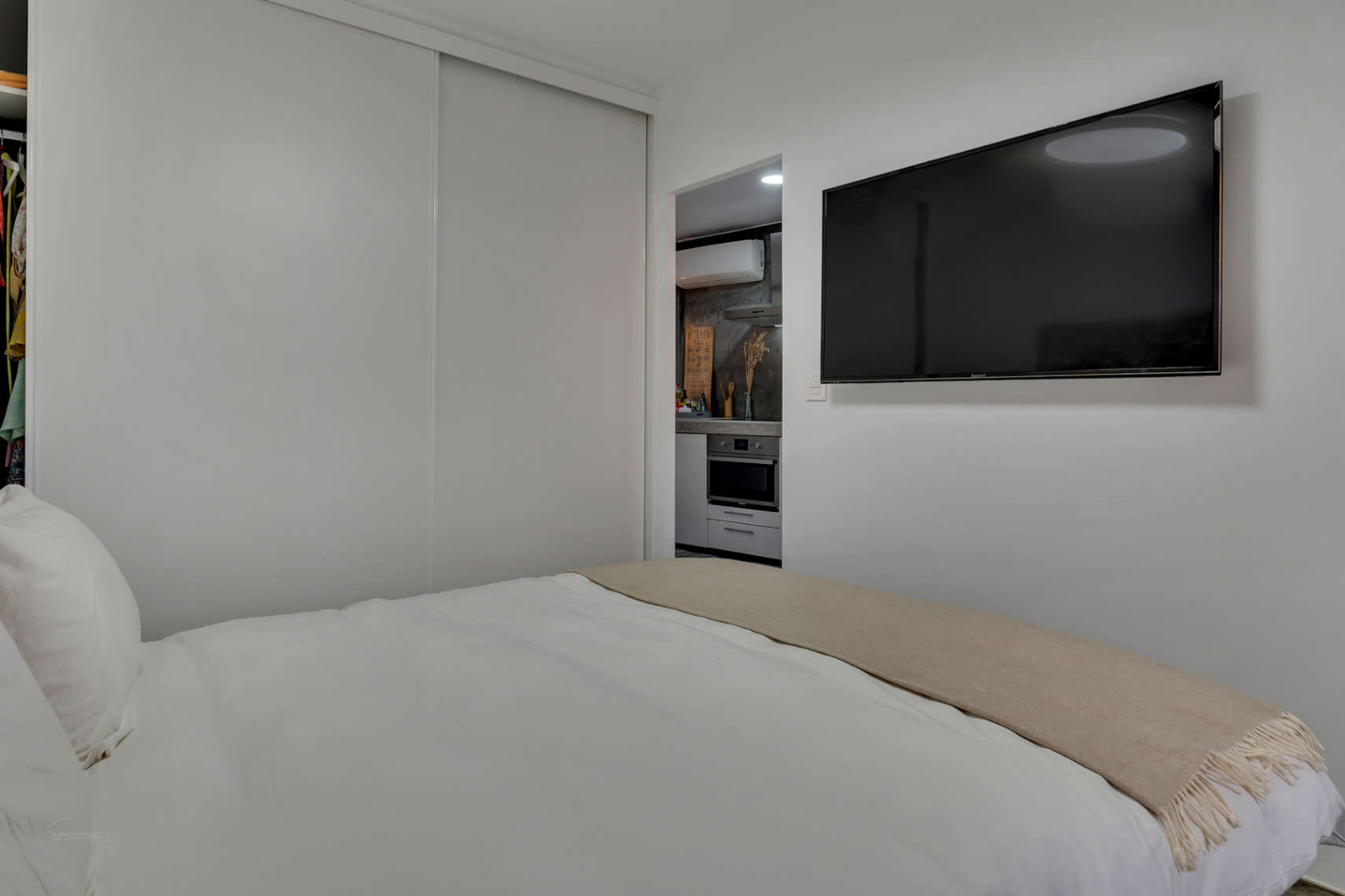 Gelijkvloers appartement in Dénia met zwembad en privéterras