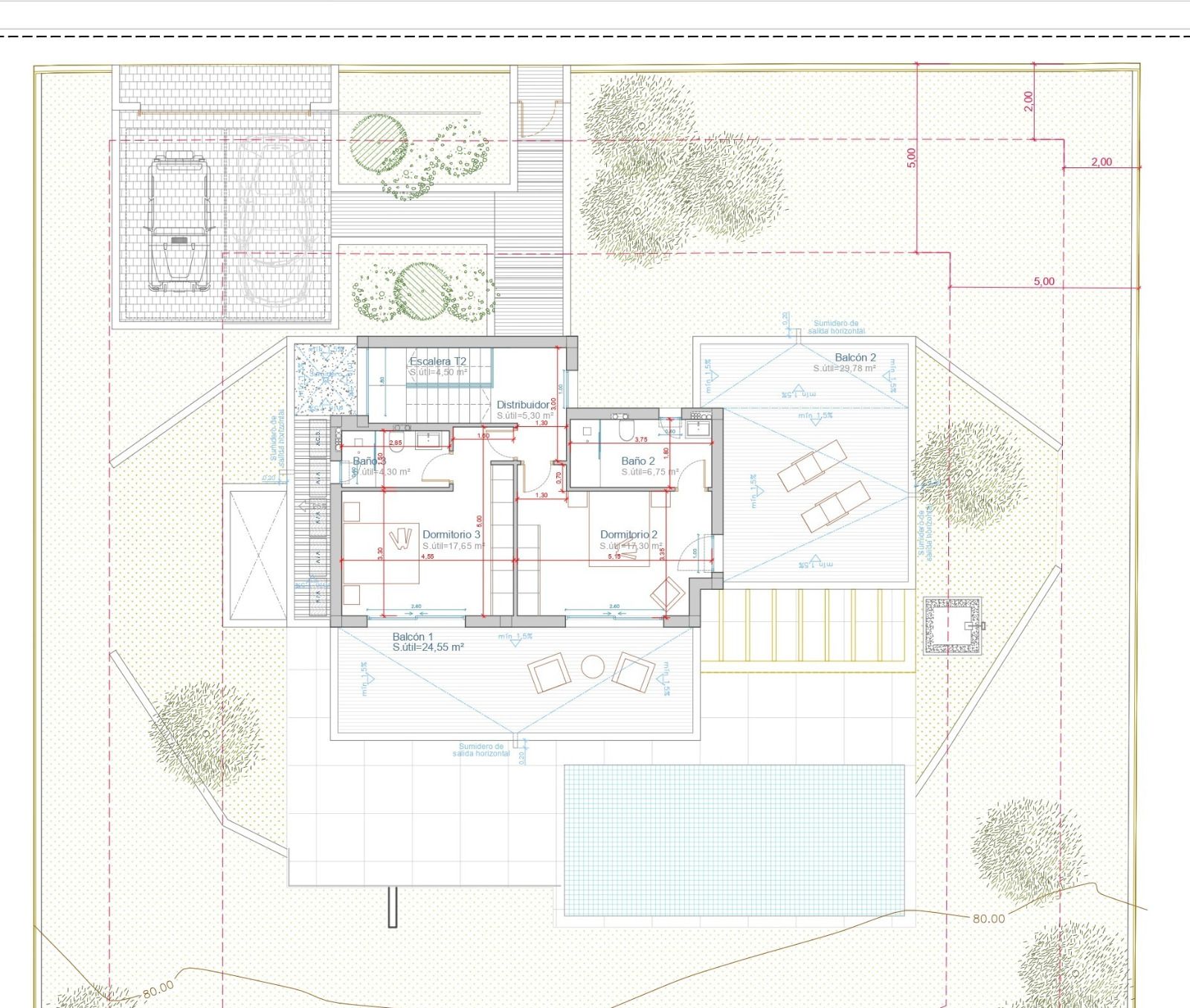 Gedetailleerde plattegrond van de bovenverdieping met twee slaapkamers, en-suite badkamers en grote balkons met uitzicht op het zwembad en de tuin.