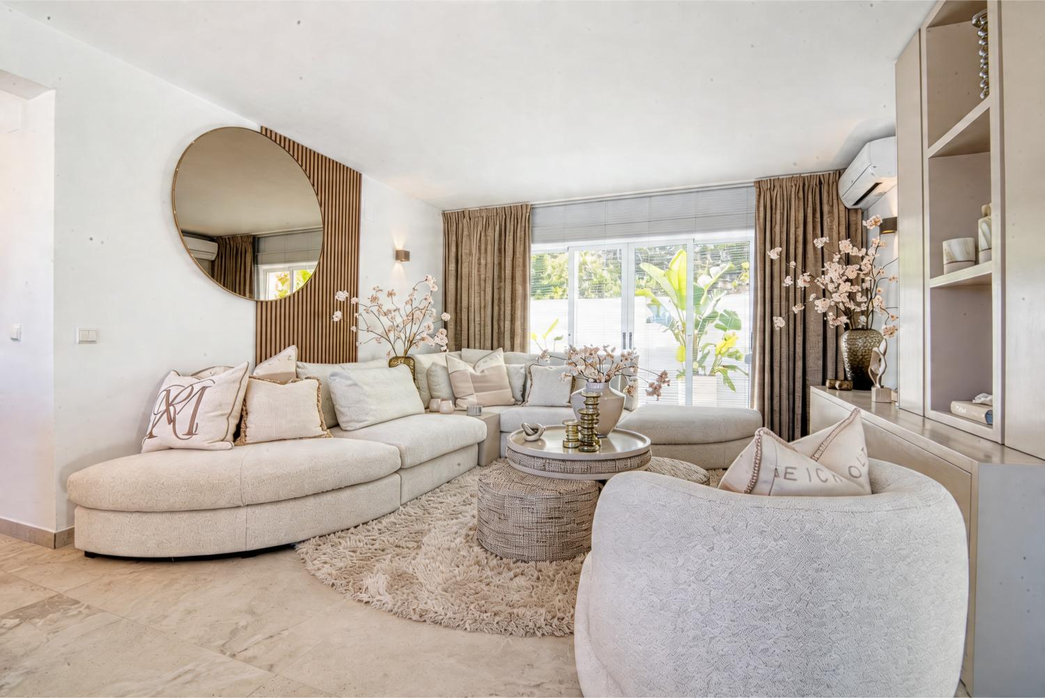 Villa in Jávea Piver: 3 Slaapkamers, Zwembad & Tuin