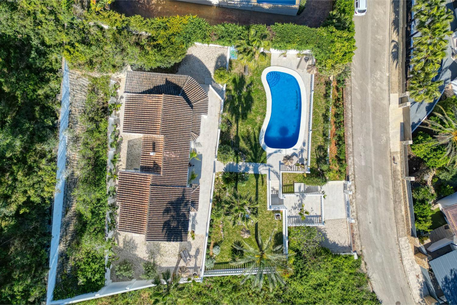 Villa in Jávea Piver: 3 Slaapkamers, Zwembad & Tuin