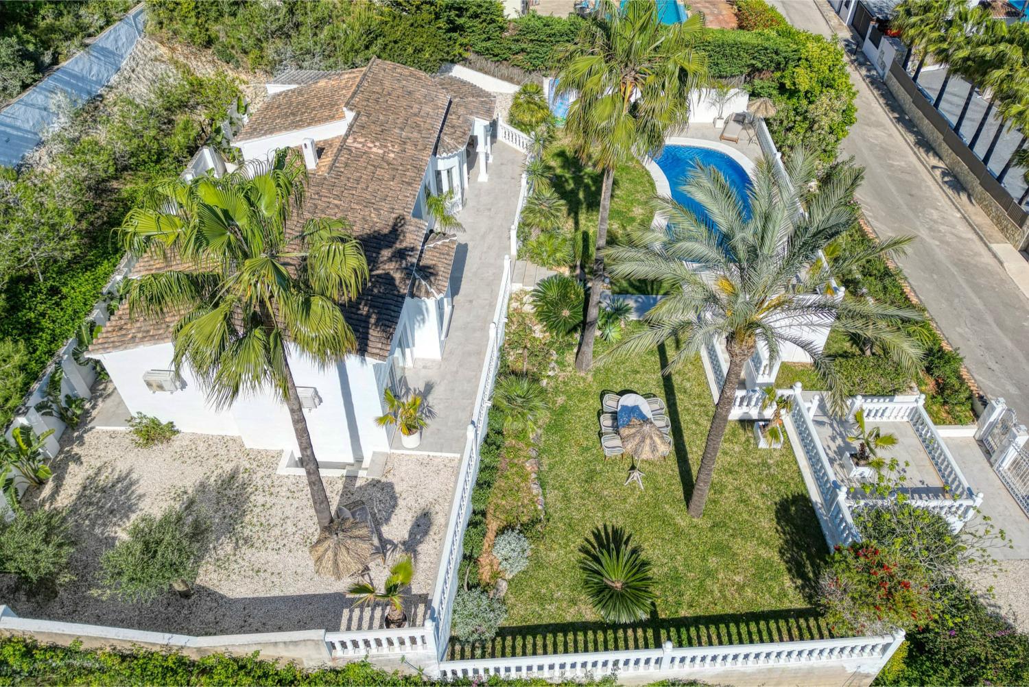 Villa in Jávea Piver: 3 Slaapkamers, Zwembad & Tuin