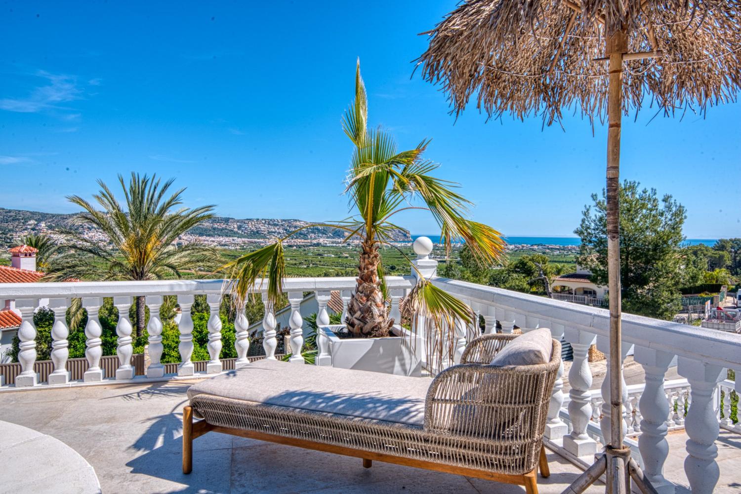 Villa in Jávea Piver: 3 Slaapkamers, Zwembad & Tuin