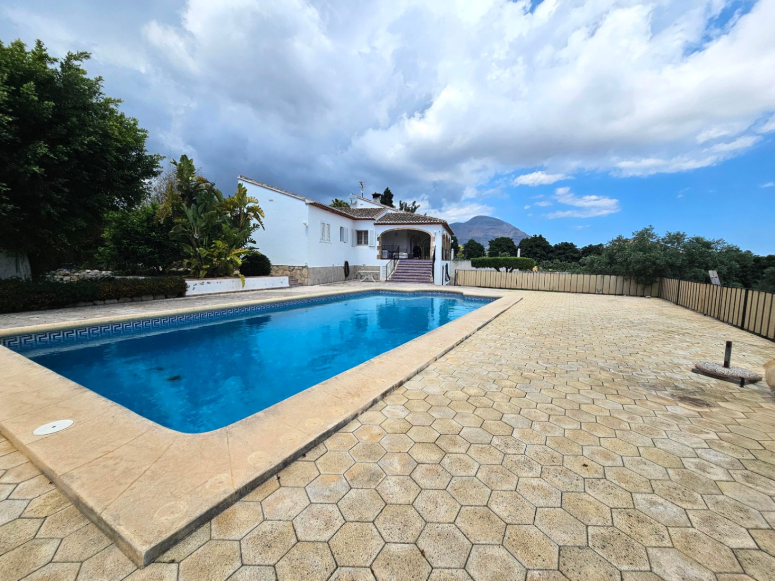 Villa te Koop Jávea, Tarraula - 4 Slaapkamers, Groot Perceel
