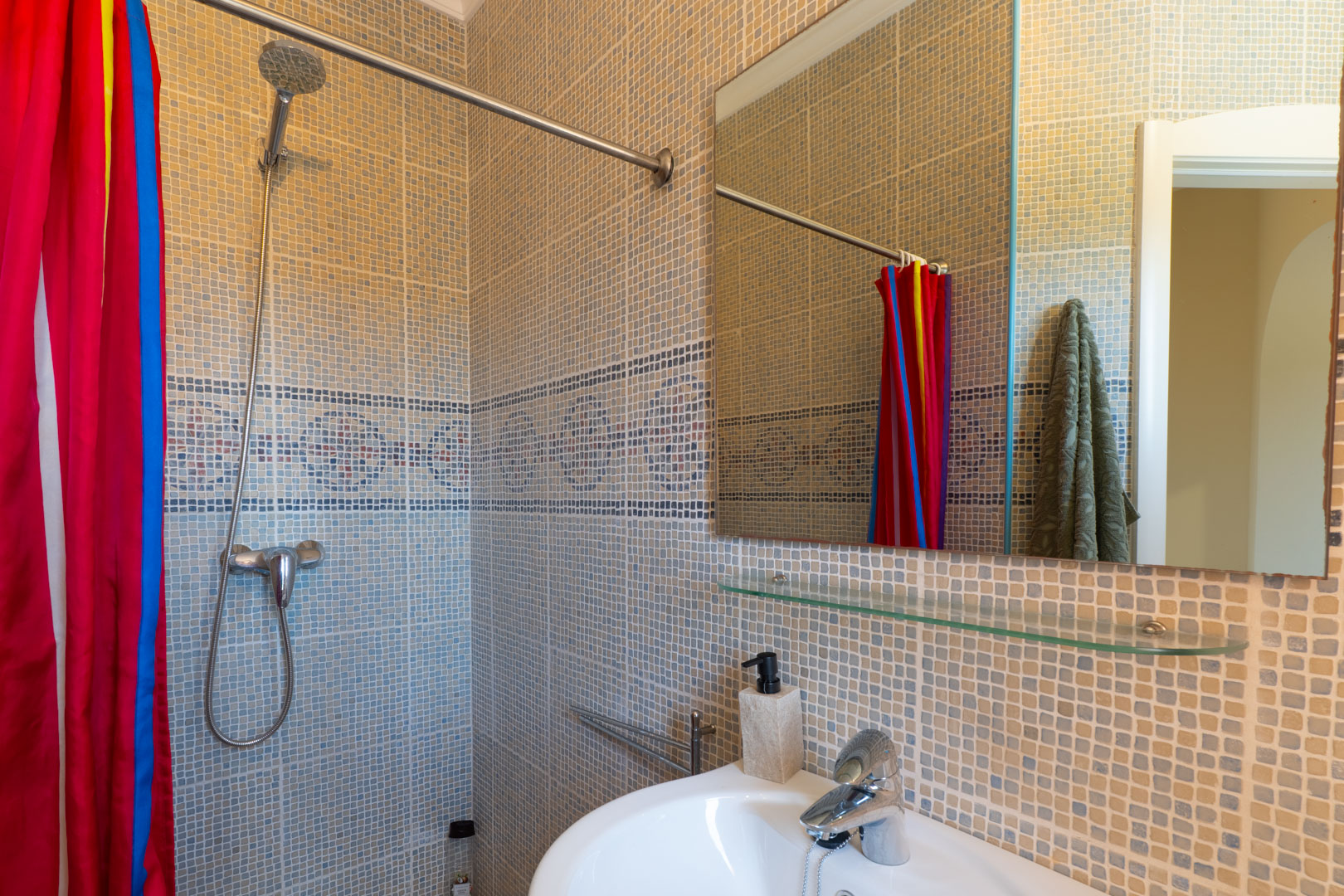 Villa Jávea: 3 Slaapkamers, Zwembad & Tuin! €750.000