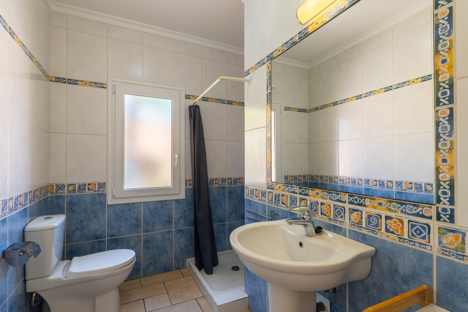 Villa Jávea: 3 Slaapkamers, Zwembad & Tuin! €750.000