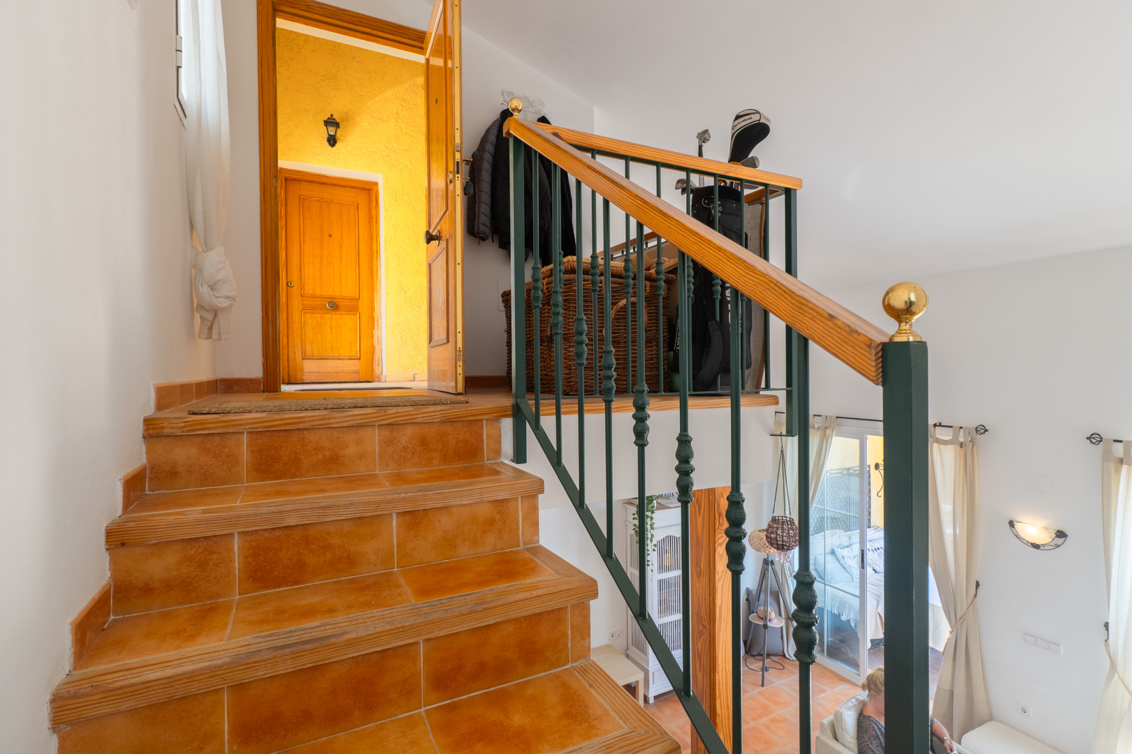 Altea Hills: Ruim 2-Slaapkamer Appartement met Potentie
