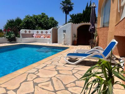 Privézwembad en terras