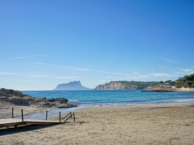 Dichtbijgelegen strand