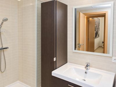 Badkamer met douche