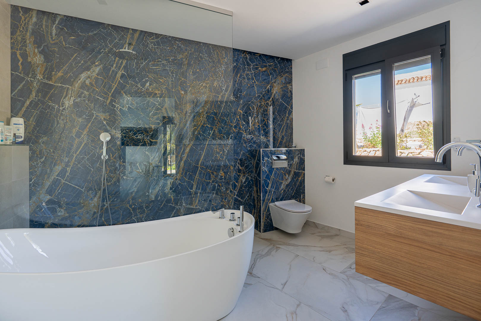 En-suite badkamer