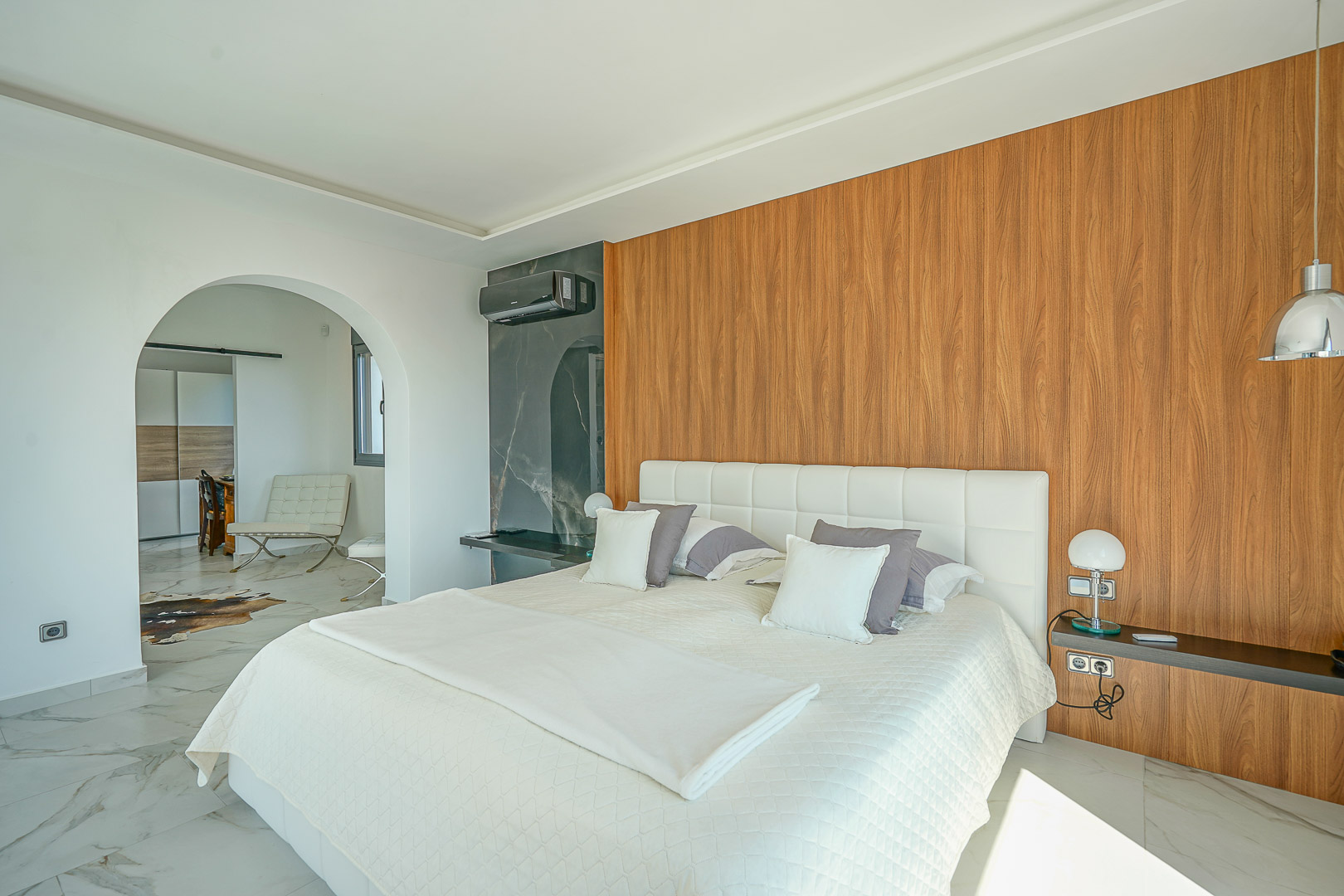 Hoofdslaapkamer