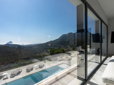 Woonkamer met panoramisch uitzicht