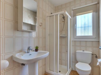 Badkamer met douche