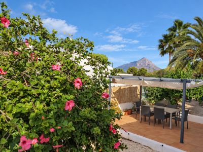 Terras met uitzicht op Montgó