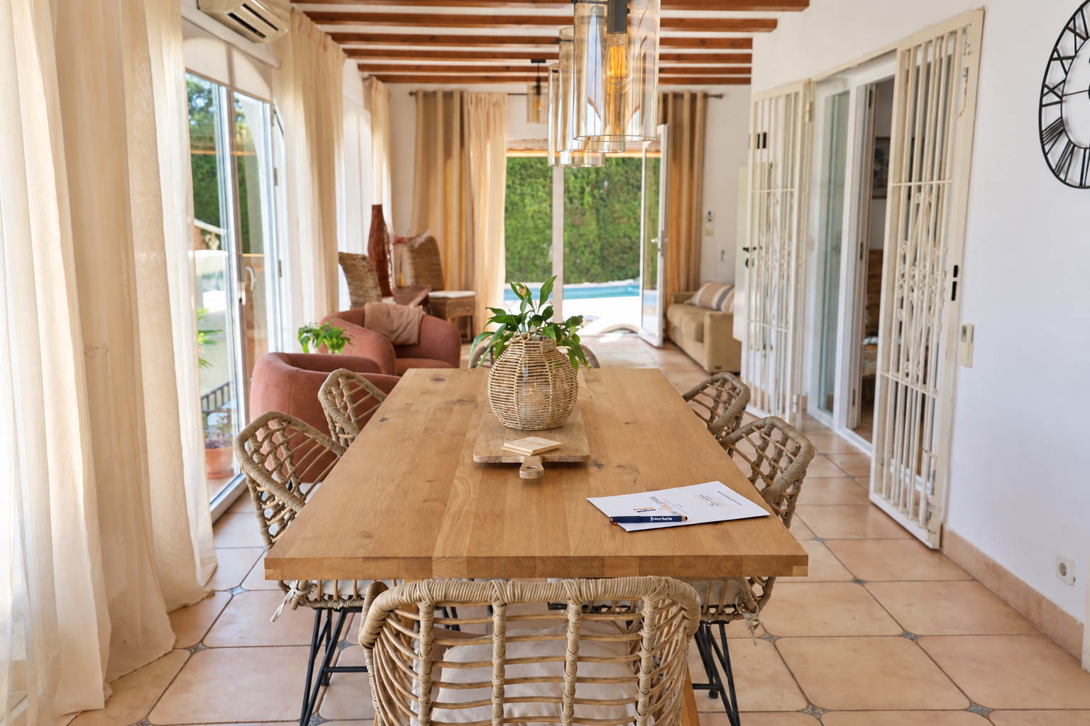 Villa te koop in Jávea met privézwembad en tuin