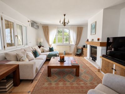 Woonkamer met haard