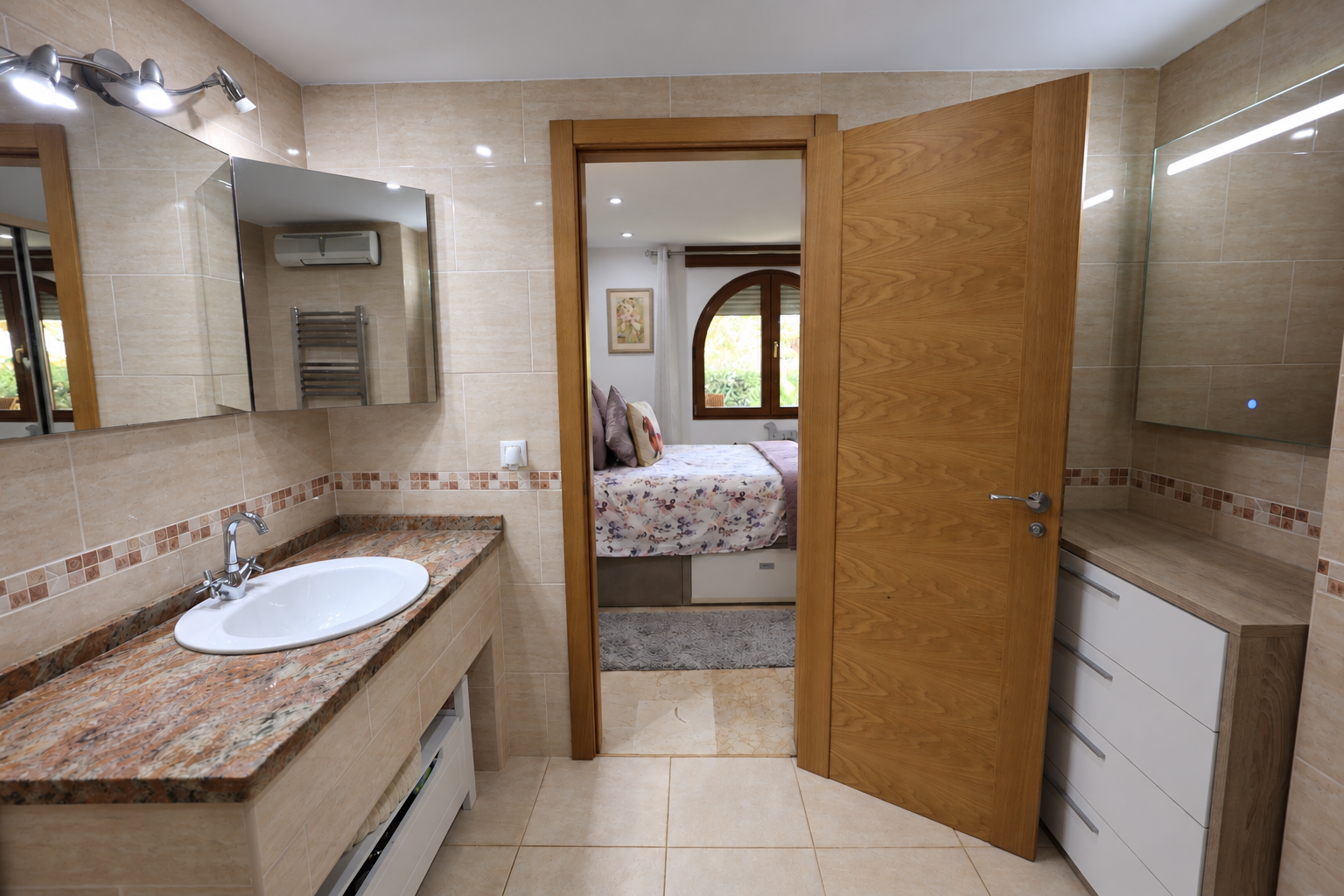 En-suite badkamer