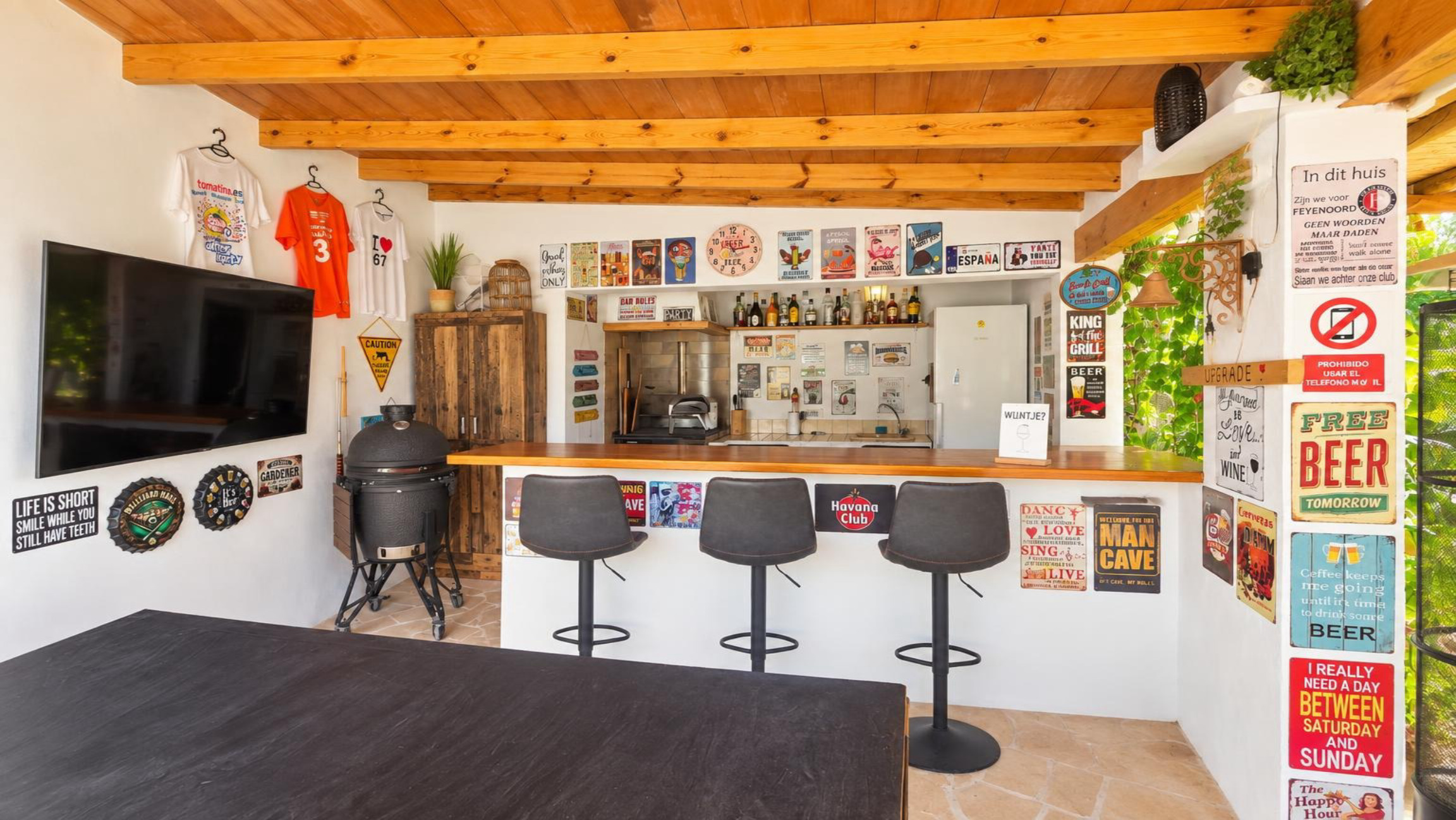 Volledig gerenoveerde villa te koop in Jávea, op enkele minuten lopen van het historisch centrum