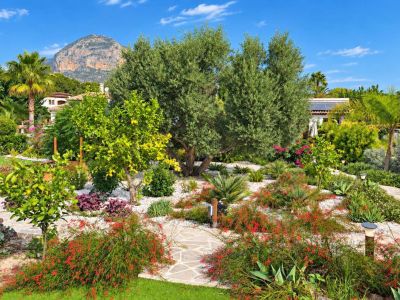 Volledig gerenoveerde villa te koop in Jávea, op enkele minuten lopen van het historisch centrum