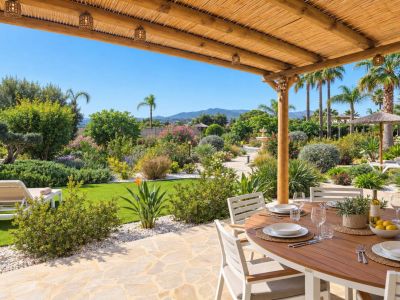 Volledig gerenoveerde villa te koop in Jávea, op enkele minuten lopen van het historisch centrum