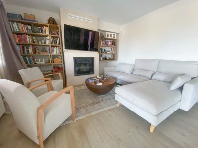 Woonkamer met haard