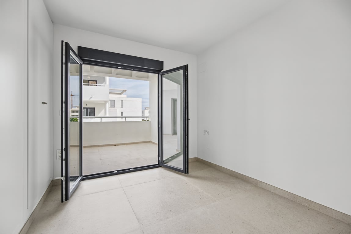 Slaapkamer met toegang tot terras