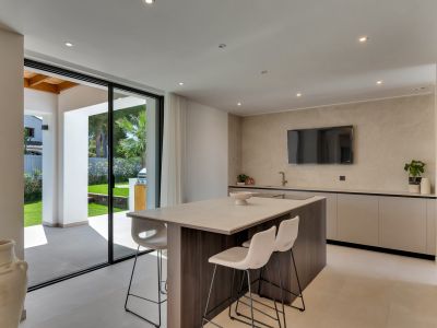Keuken met toegang tot terras