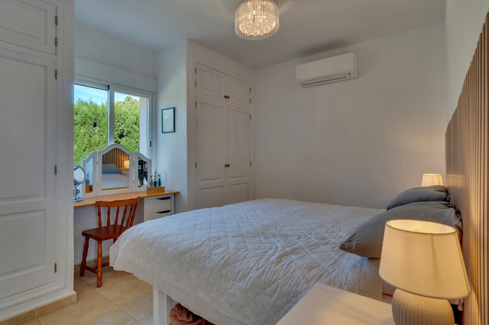 Slaapkamer in het hoofdhuis