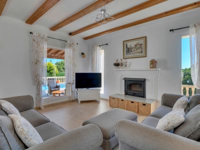 Woonkamer met haard