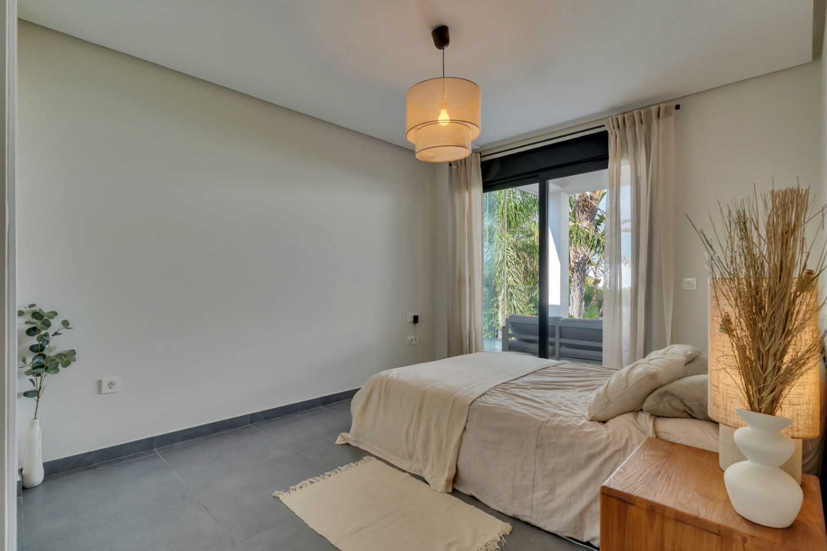 Slaapkamer met toegang tot terras