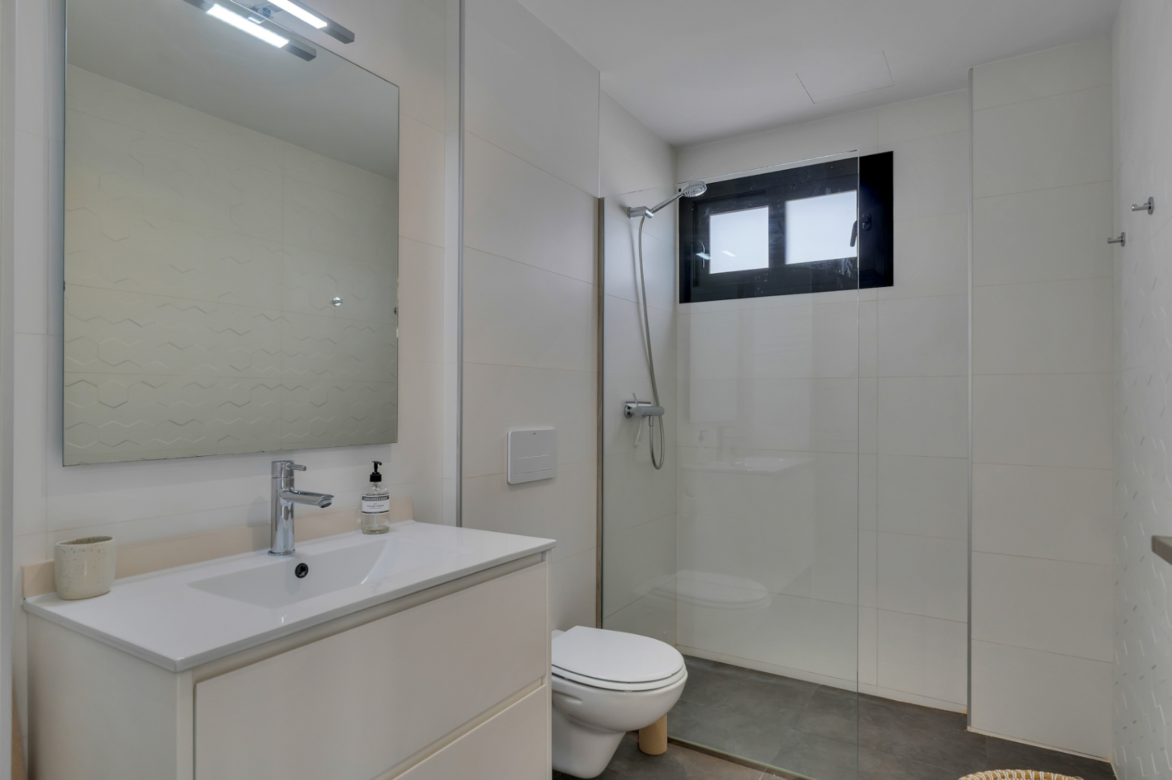 Badkamer met inloopdouche