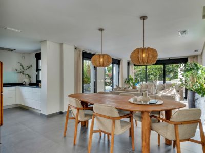 Open woon- en eetkamer
