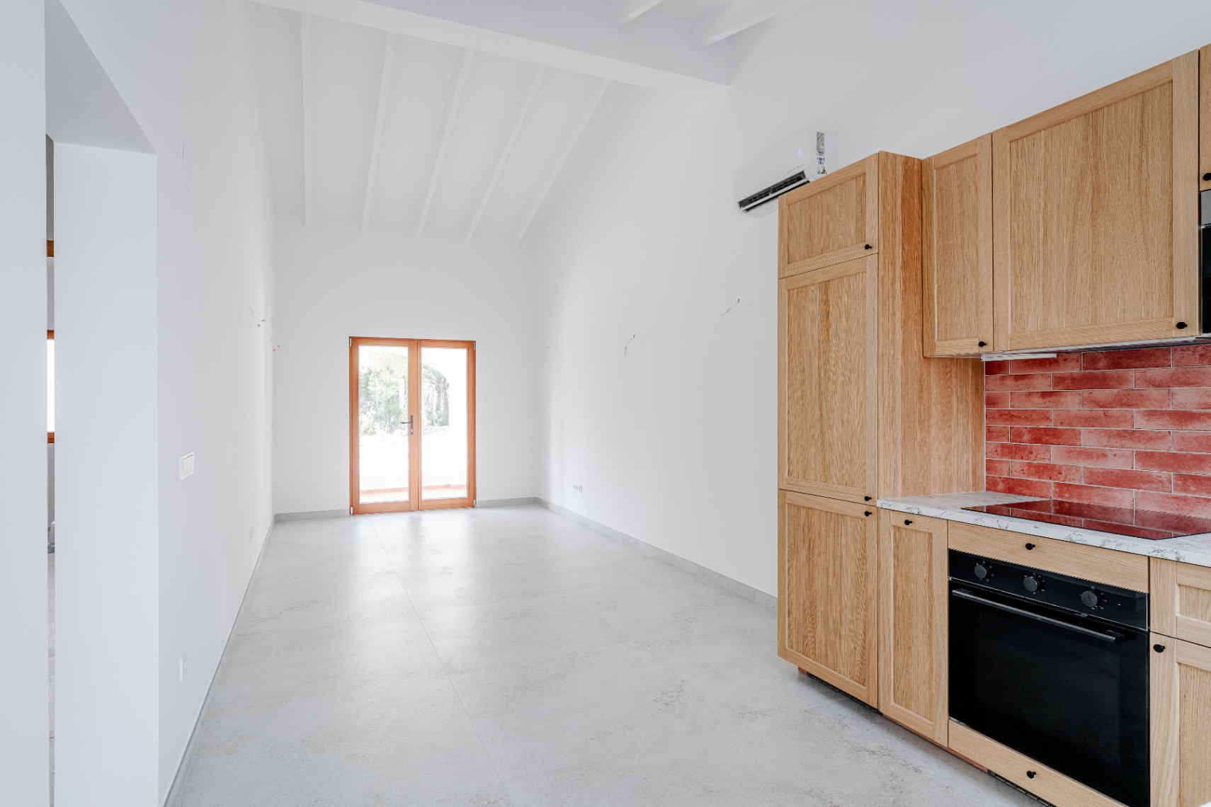 Woonkamer met open keuken